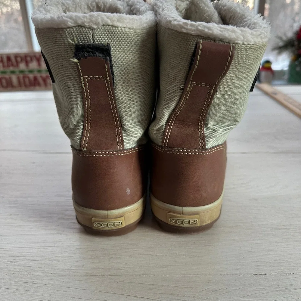 KEEN Waterproof Winter Boots Women Brown Canvas Leather Lace Up Fur Lined Size 8